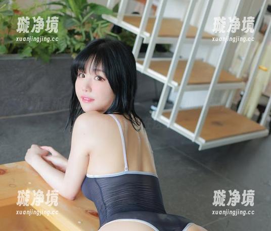 资源最新！Addielyn(에디린)与她的白猫，谁更傲娇？答案在这里！