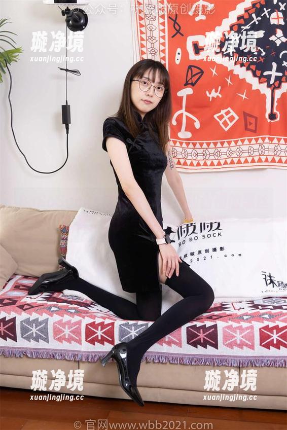 BoBoSocks袜啵啵 - 看！甜甜圈的黑丝花絮，原图带你跑偏了的路