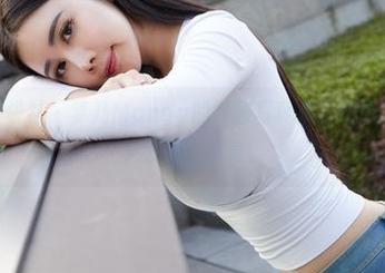 MiiTao蜜桃社 – 梦乃Mandy的学姐写真集，高清到让每一根头发都在叹息！