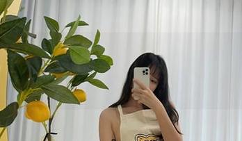 泳装见证情愫，Sira(시라)的私房作品动得比海浪还交错！