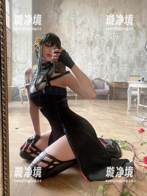 Vinnegal Vinnegal和她的奶牛写真合集:奶腥味的自由