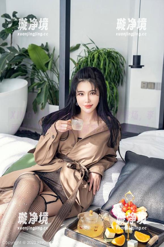 XINGYAN星颜社-李丽莎 XINGYAN星颜社 - 裤里丝全套登场,李丽莎的写真让我们重新定义了‘舒适’!