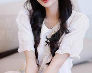 Xiuren秀人网 – 看laura阿姣全套和服穿得好清新，原图暗藏的调皮气息快来了回