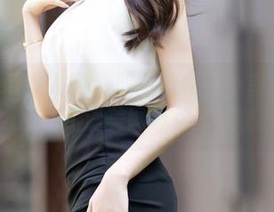 Xiuren秀人网 – 职业装也有小蛮腰的风采，高清美图等你来探秘