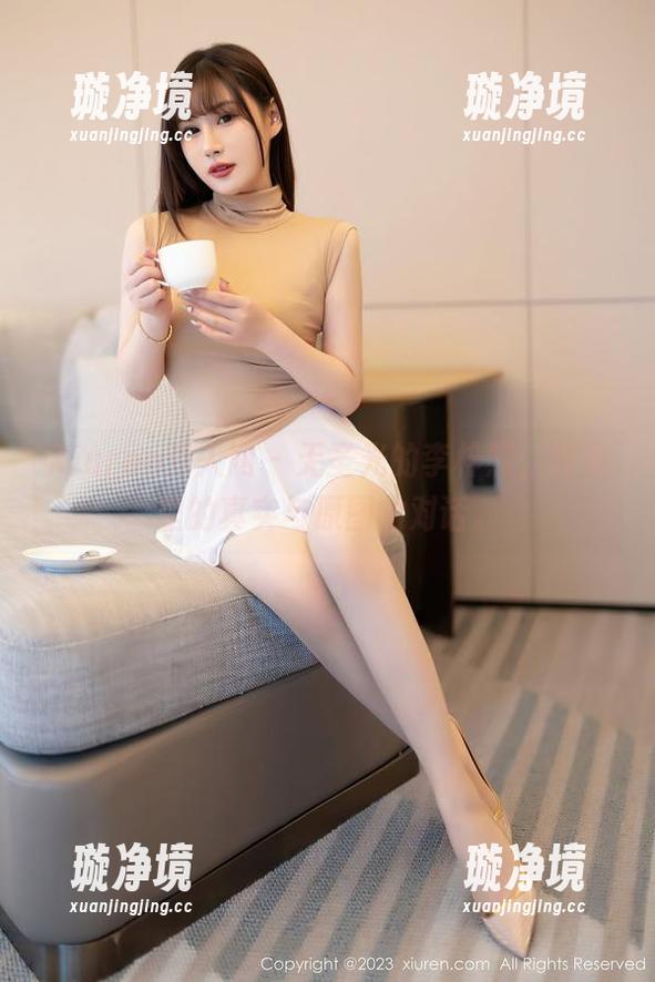 Xiuren秀人网-李梓熙 Xiuren秀人网 - 无圣光的李梓熙,眼镜里的真实与原图的对话。
