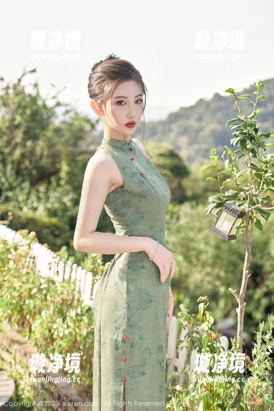 Xiuren秀人网 - 网上奇遇记：糯美子MINIbabe的网袜图片，你敢点吗？
