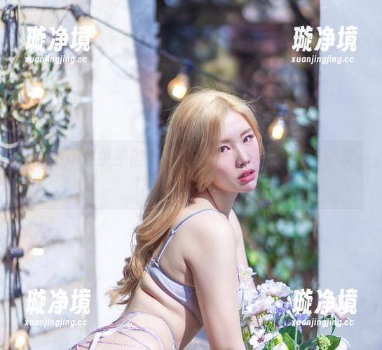 黑色or黑乎乎的，Yebin(전예빈)的原图分享让你捉摸不透。