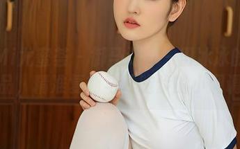 YouMi尤蜜荟 – 御马记——田冰冰的免费作品，精准复刻马儿跑步的小调调。