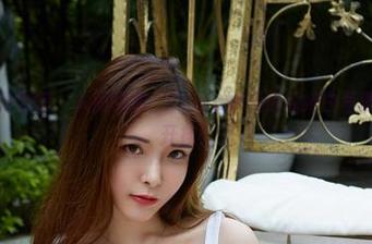 YouWu尤物馆 – 人间清新：Cris_卓娅祺的纯白写真在网盘里开挂！