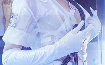 毕业季虽短，izumi泉桃子的纯白套图却足够让你流连忘返，快来下载！