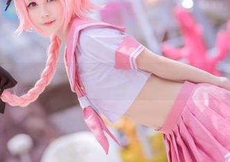 rinka冲田凛花—冬天穿毛衣cos，不怕羊毛过敏吧？