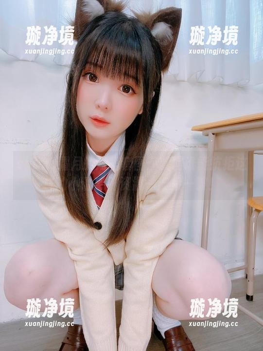 shimo霜月 shimo霜月的短裙套图:就问谁能抗拒这样的小诱惑?资源一波接一波!