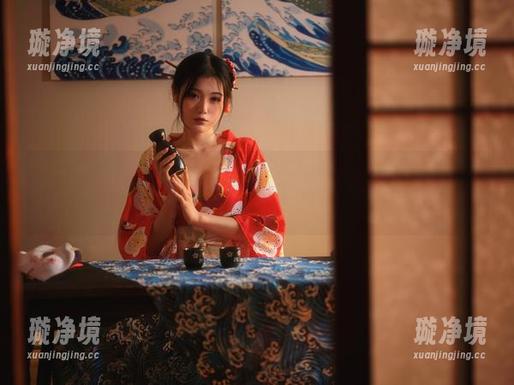 一米八的大梨子 在一米八的大梨子的万圣节美图里,悉心让你看到不一样的“鬼”魅吧。