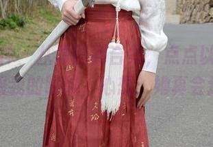 初夏女神 – 从原图到合集，点点以优雅自然征服我的眼球，心想：她真会选角。
