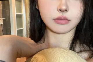 微密圈 – 黑丝玉足又来了，卡通百科老王的最新作品集让人想老了十年！