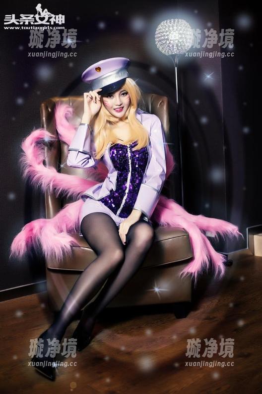 头条女神-COCO 头条女神 - COCO的高清写真,黑丝秘书风格,看得我目不转睛。