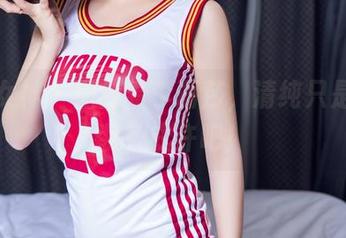 头条女神 – 图库看李丽莎，清纯只是个包装？或许吧！