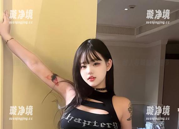 小u优优子 微密圈 - 小u优优子在豹纹内裤中的写真,耐人寻味的小细节