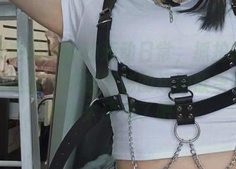 小容仔咕咕咕w的运动日常，抓拍的图片能不能让我也燃起隐秘的运动欲望呢？原图也太动感了吧！