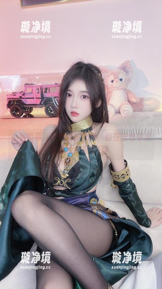 小小奶瓶儿 小小奶瓶儿和她的仙女兔,都在图包中欢天喜地庆祝生日?