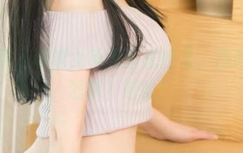 尤果网 – 球球女神无圣光特写，应该上天涯吧？哈哈！