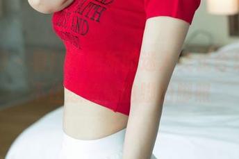尤果网 – 看！郭婉祈的迷人美足合集，忍不住想给她的脚拍脚照