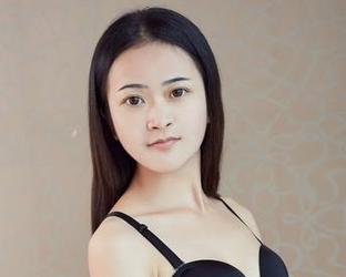 尤物馆 – 艾小青再度化身天使，最新原图，送你一朵“云彩”！