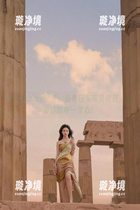 年年Nnian图库：当夏日与高清相遇，撩动你的每一寸心！
