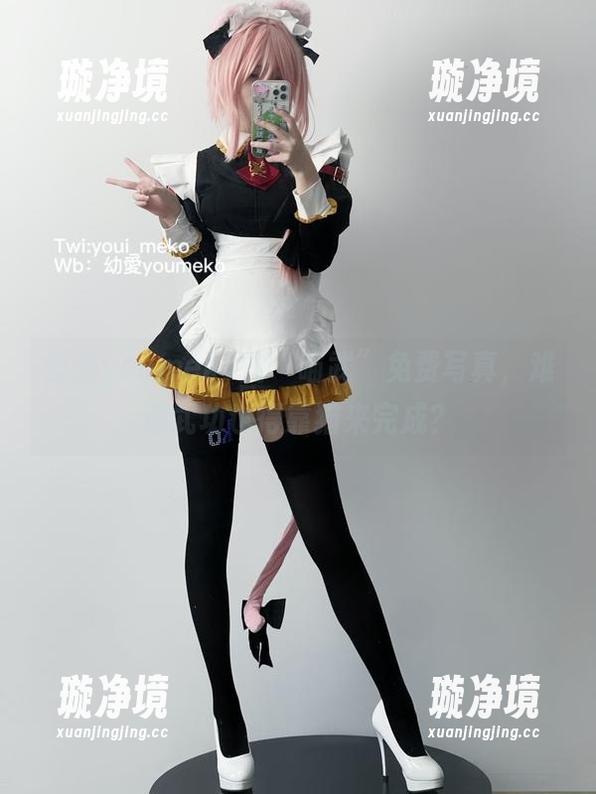 幼爱youmeko 幼爱youmeko的“喵武”免费写真,难道武功也得靠猫来完成?
