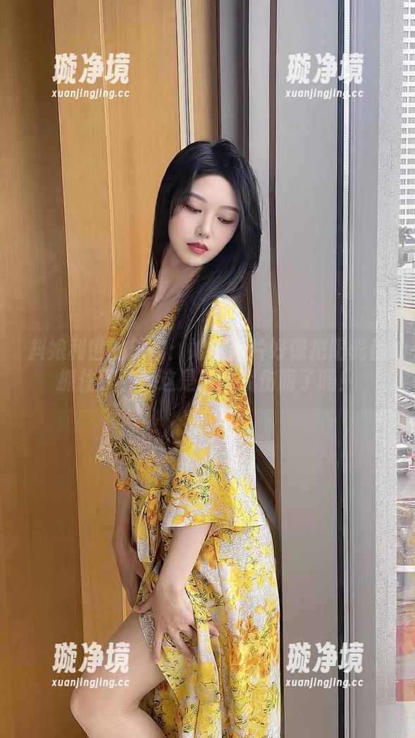 抖娘利世的旅拍：她的图片好像把阳光都抓住了，我这是要给我伤眼了吗！
