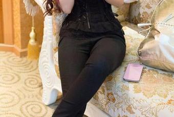 推女郎 – Lina最新透明，照片里的光影比我脑子里的八卦还透彻！