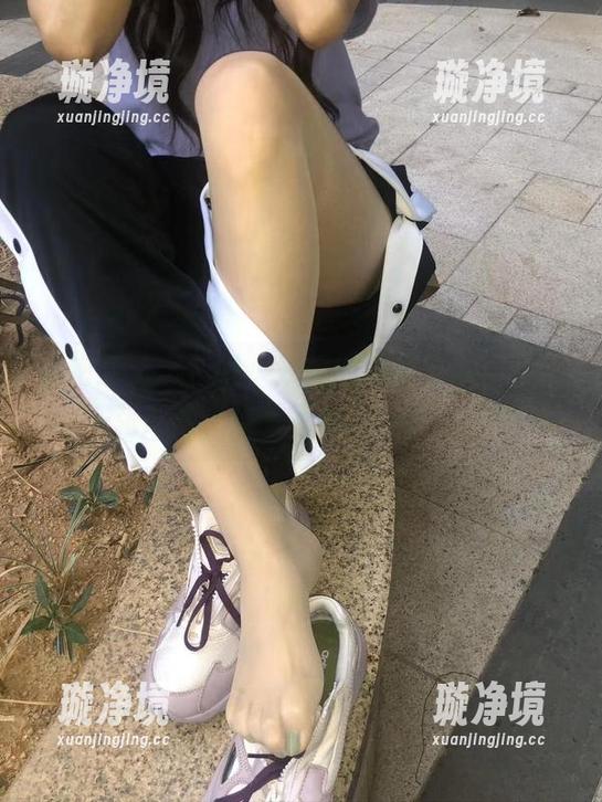 无敌哒小姨妈 微密圈 - 无敌哒小姨妈的温柔合集,翻了一张想赞,但又不想太明显…呵呵