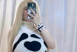 微密圈 – 福利满满，看看是可馨耶这组写真，真不愧是大大大！