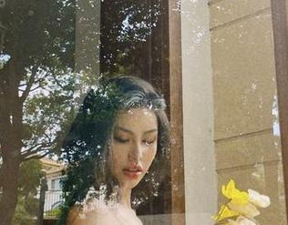 微密圈 – 这个免费图包是李嘉欣97的少女计划，谁能拒绝她？