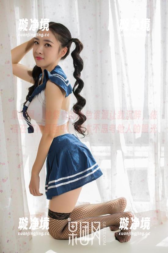 果团网 - 钟紫怡的粉色资源让我沉醉，依偎在这种氛围中，根本不思考他人的眼光。