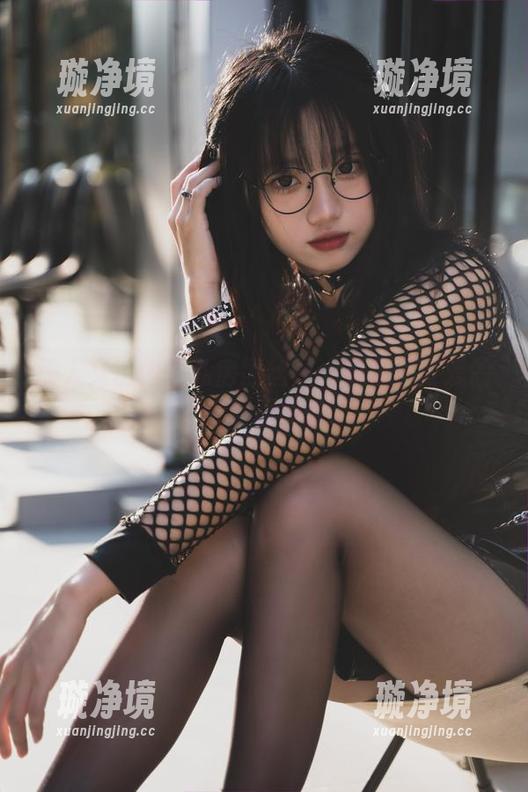 撩人又恍惚的私房黑丝——柒柒不可爱的原图有话要说。