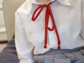 模范学院 – 小牛奶海边畅游记：图包中的乐趣你还不快来下载？