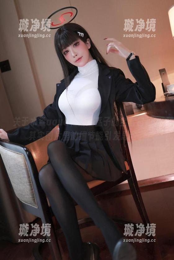 关于水淼aqua和绫濑星子的全套自拍，其实图片里的细节能引发思考。
