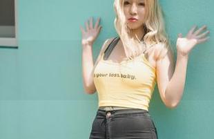 波萝社 – 被猫九酱Sakura的美图震撼了，姐姐你到底有多会摆拍？