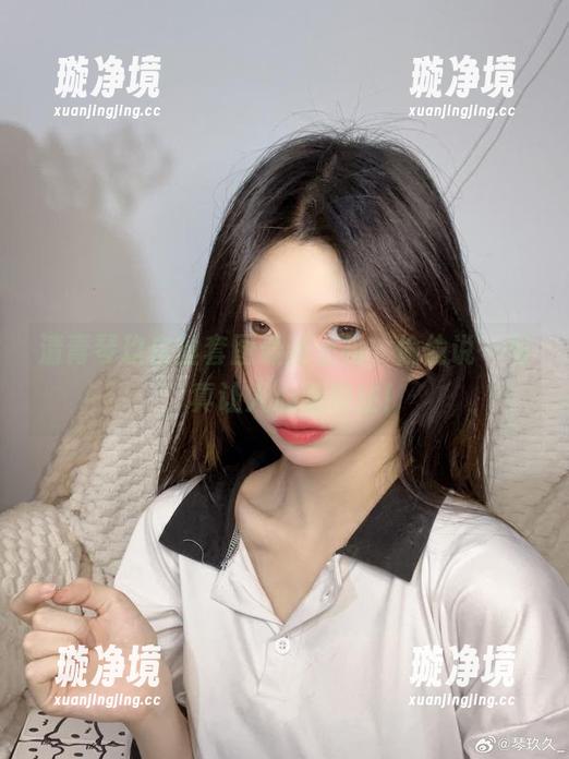 清青琴玖白丝套图最新上线，偷偷说一句，真让人心驰神往！