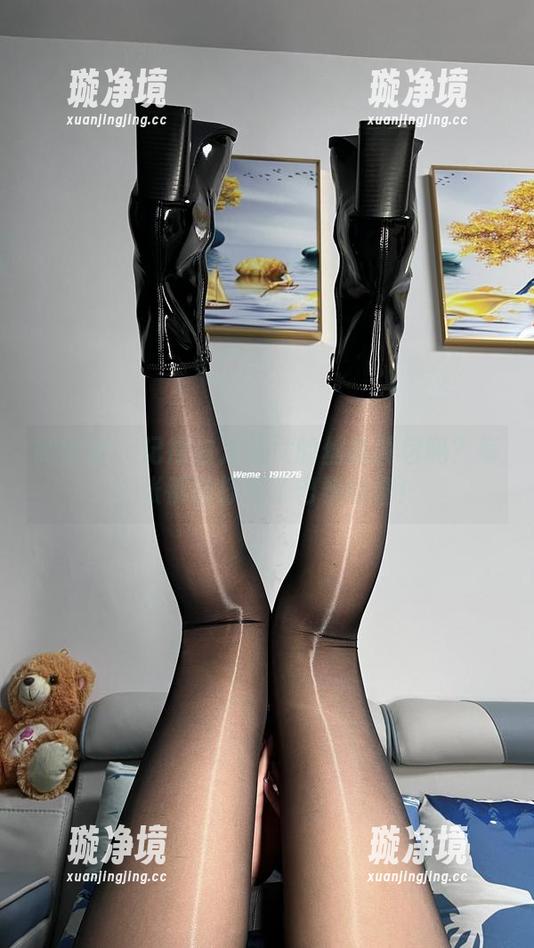 白龙猫女 微密圈 - 记得白龙猫女的丝袜图包吗?每一张都像打开了巴黎的窗!