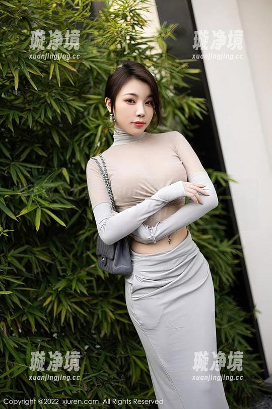 秀人网-77qiqi 秀人网 - 分享一组QiQi的肉丝美图,保证你也想吃肉!