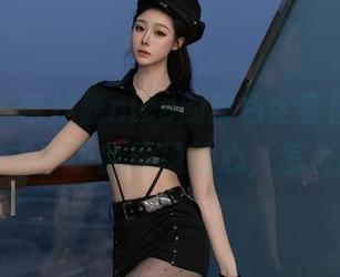 秀人网 – 奈汐酱nice的粉色全套图包，竟然一路击中了我幼稚的心，怎么回事？