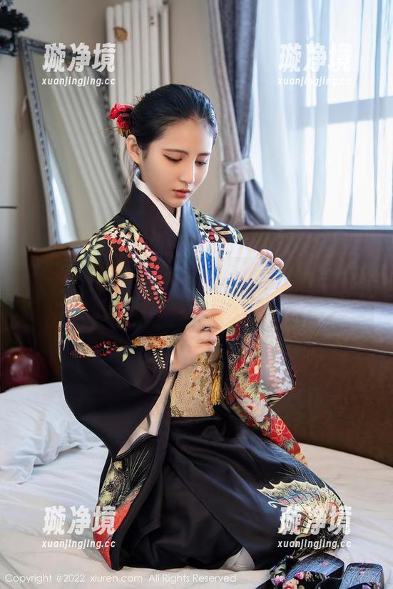 秀人网 - 在媃柔rourou的世界里，女孩的美图资源真是让人懒得移开眼睛