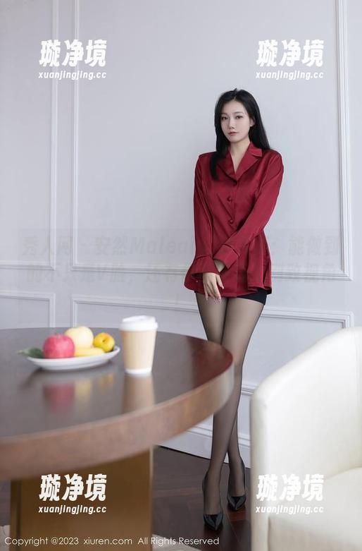 秀人网 - 安然Maleah自拍写真：能做到的不只是V脸，还有你不知道的别致视角！