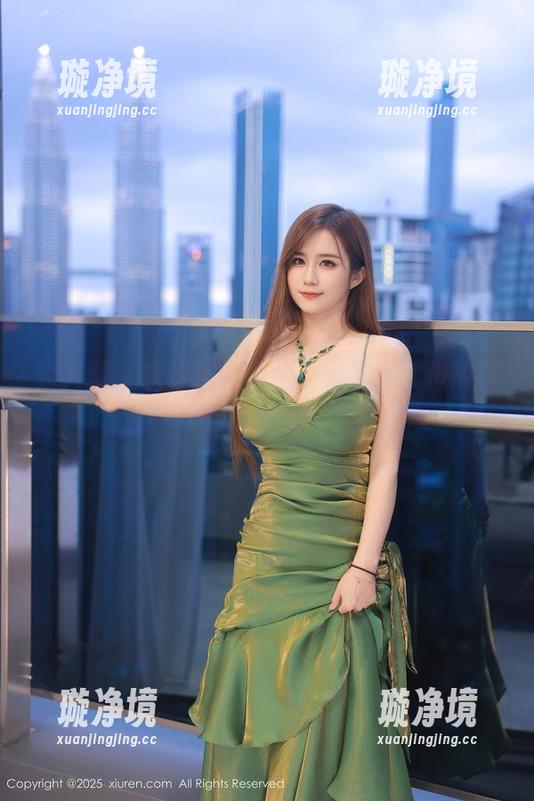 秀人网 - 软软酱的自拍：无圣光、但故事自有其韵味