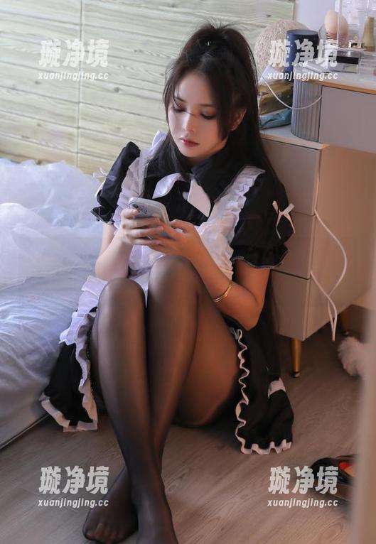 穿越时空的猫女——苏嫣嫣阿姨的白色猫耳头饰写真图集来了！