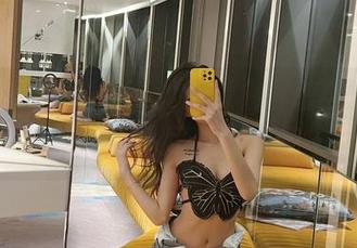 微密圈 – 葛征的蕾丝资源，真想当一张情书，舔屏的人可能不止我一个