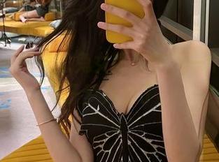 微密圈 – 葛征的兔女郎写真，一个迷离的兔子梦开始了。