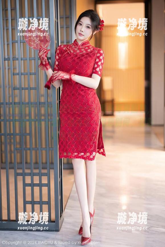 语画界-小蛮妖Yummy 语画界 - 小蛮妖Yummy黑色写真图包,高清得让人想多看两眼…但是别闹,别影响我专注的眼神。